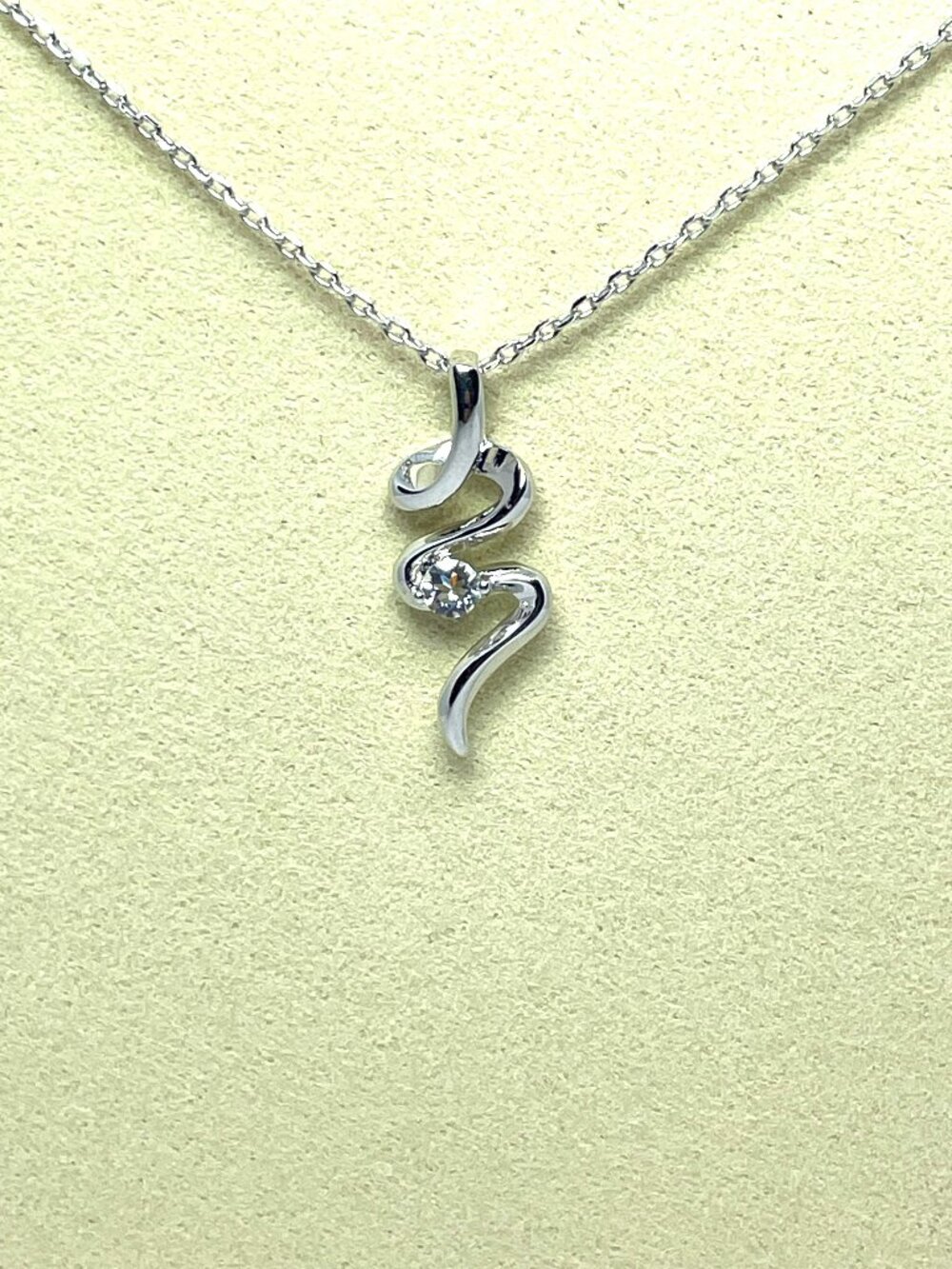 Scrible Crystal Pendant Necklace made with Crytals by Swarovski. 17"
